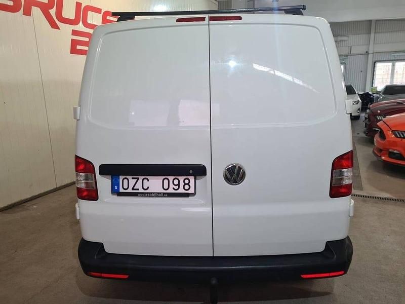 Begagnad VW T5 Comfortline 102 HK (75 kW) 2014 Vit Van