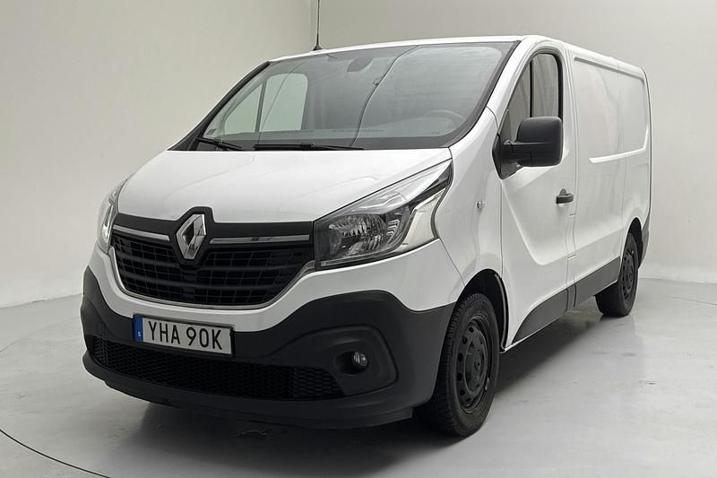 Vit Begagnad 2021 Renault Trafic Van | 180 000 kr (Superpris) - Bild 1/4