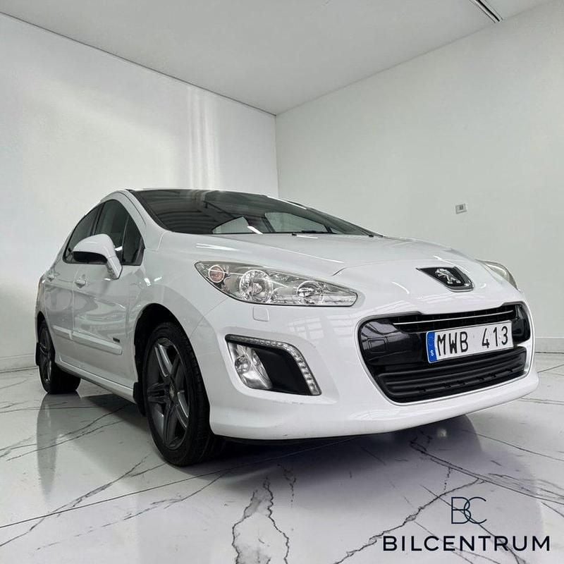 Begagnad Peugeot 308 SW 112 HK (82 kW) 2012 Grå Kombi