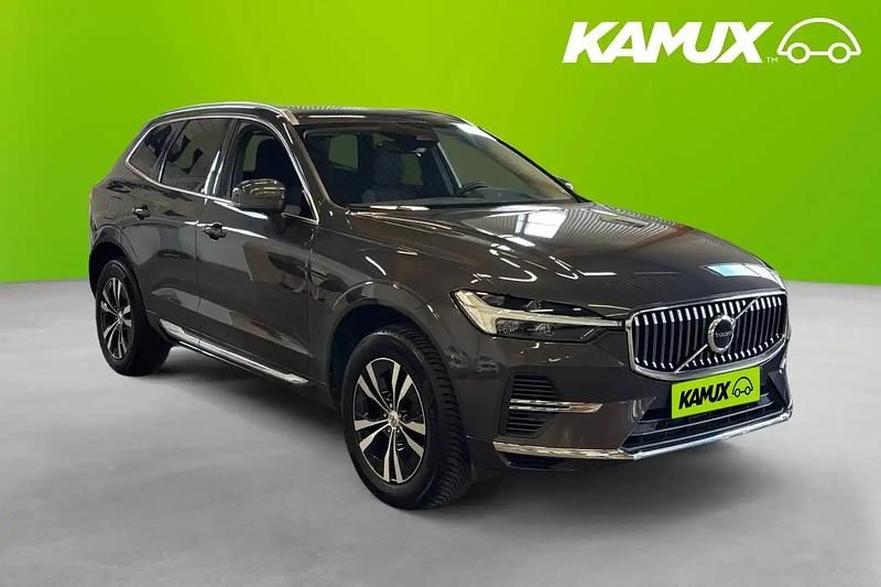 Silver/grå Begagnad 2023 Volvo XC60 SUV | 418 700 kr (Marknadspris) - Bild 1/4