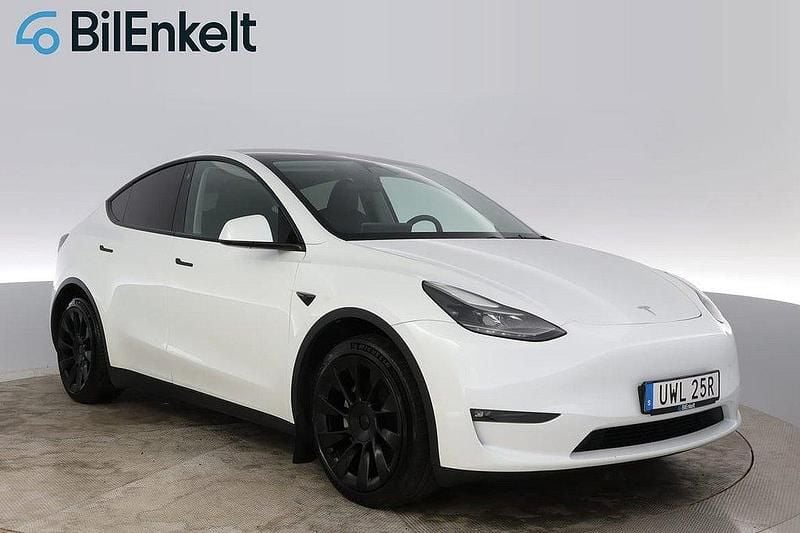 Vit Begagnad 2023 Tesla Model Y Long Range AWD SUV | 433 900 kr - Bild 1/4