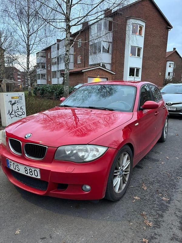 Begagnad BMW 120 170 HK (125 kW) 2007 Halvkombi