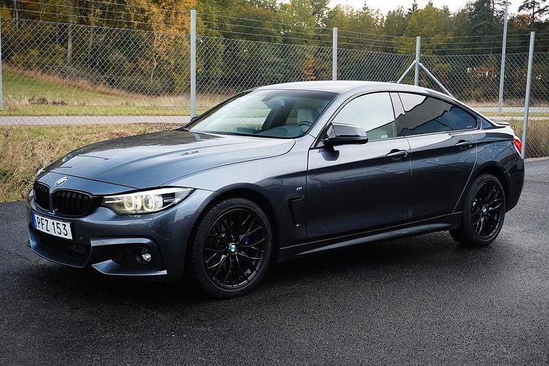 Grå Begagnad 2017 BMW 420 Gran Coupé M Sport Sportkupé | 229 900 kr (Lite dyr) - Bild 1/4