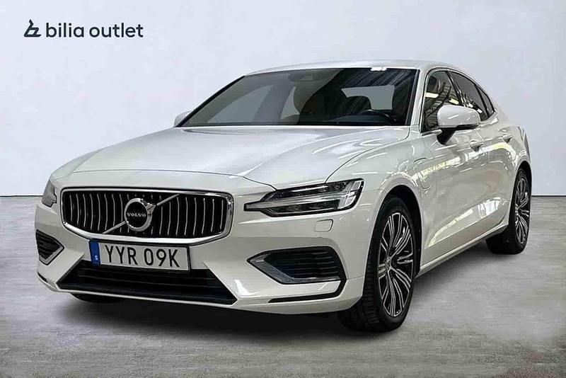 Vit Begagnad 2021 Volvo S60 Sedan | 309 900 kr - Bild 1/1