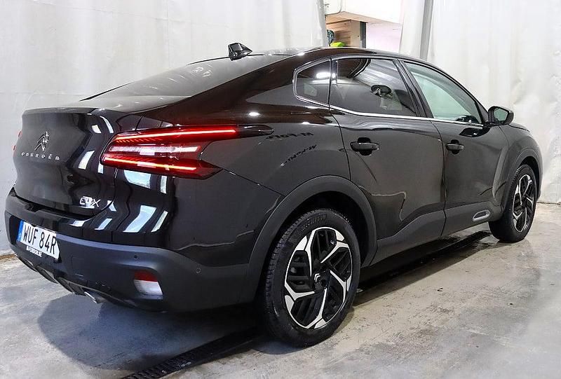 Begagnad Citroën C4 X PureTech 131 HK (96 kW) 2023 Svart SUV