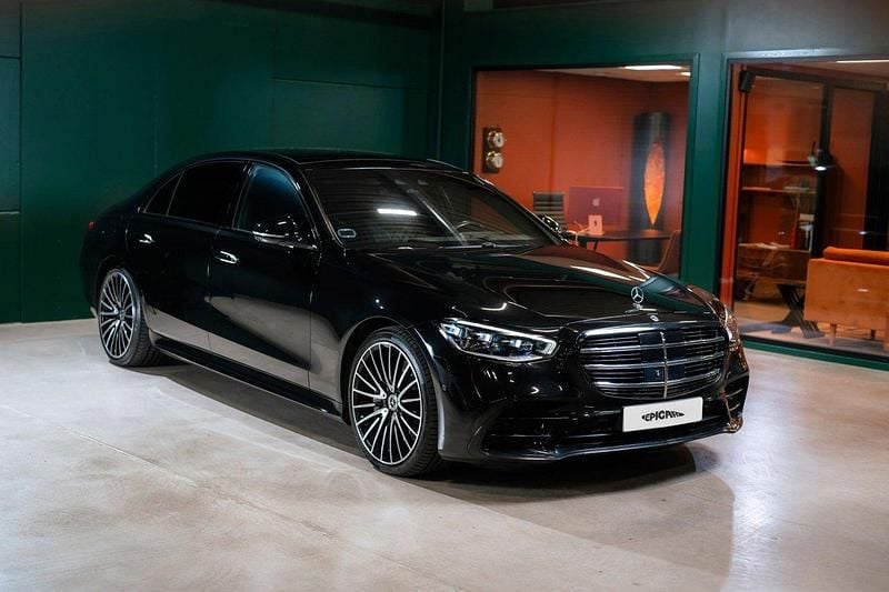 Svart Begagnad 2021 Mercedes S400 AMG Sedan | 999 900 kr - Bild 1/4