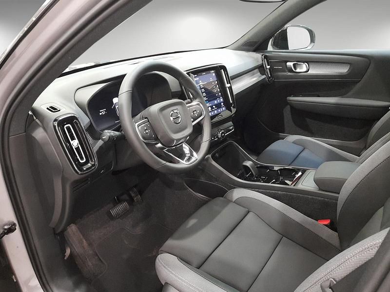 Ny Volvo EX40 Performance 185 kW (252 HK) 2026 Silver SUV