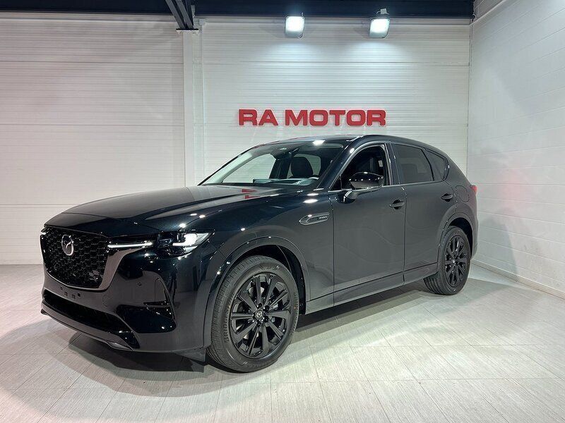 Svart (jet black metallic) Begagnad 2023 Mazda CX-60 Homura-Line SUV | 611 200 kr (Dyr) - Bild 1/4