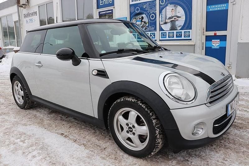 Begagnad Mini Cooper D 112 HK (82 kW) 2013 Silver Halvkombi