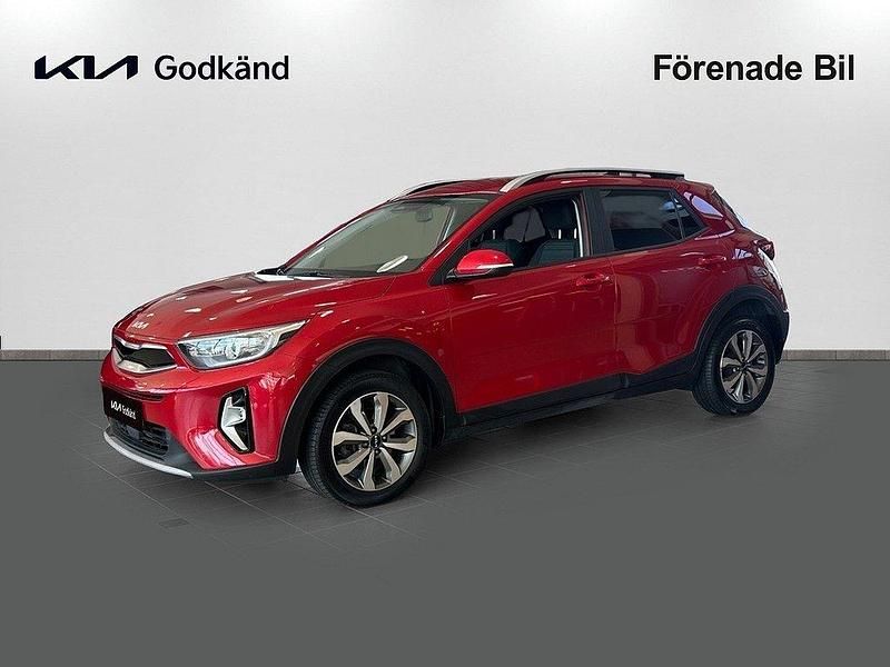 Röd Begagnad 2024 Kia Stonic Advance SUV | 228 998 kr (Marknadspris) - Bild 1/4