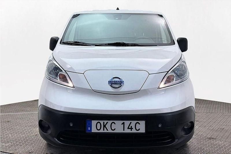 Begagnad Nissan e-NV200 80 kW (109 HK) 2020 Vit Minibuss