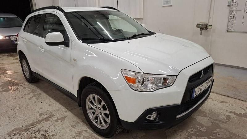 Vit Begagnad 2011 Mitsubishi ASX Comfort Edition SUV | 58 500 kr (Marknadspris) - Bild 1/4