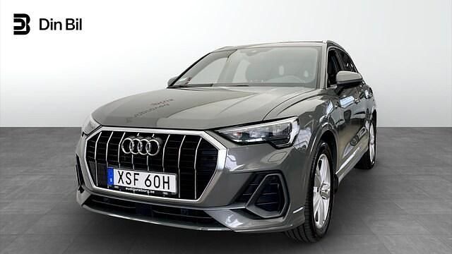 Chronosgrå metallic Begagnad 2019 Audi Q3 S-Line SUV | 279 000 kr (Marknadspris) - Bild 1/4
