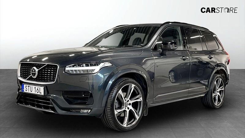 Grå Begagnad 2020 Volvo XC90 R-Design SUV | 429 900 kr (Marknadspris) - Bild 1/4