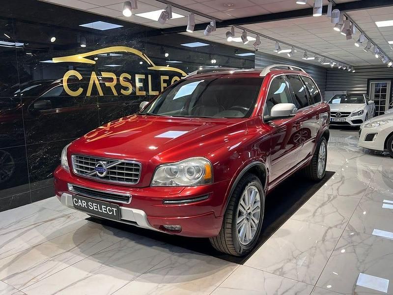 Röd Begagnad 2014 Volvo XC90 Executive SUV | 159 900 kr - Bild 1/4