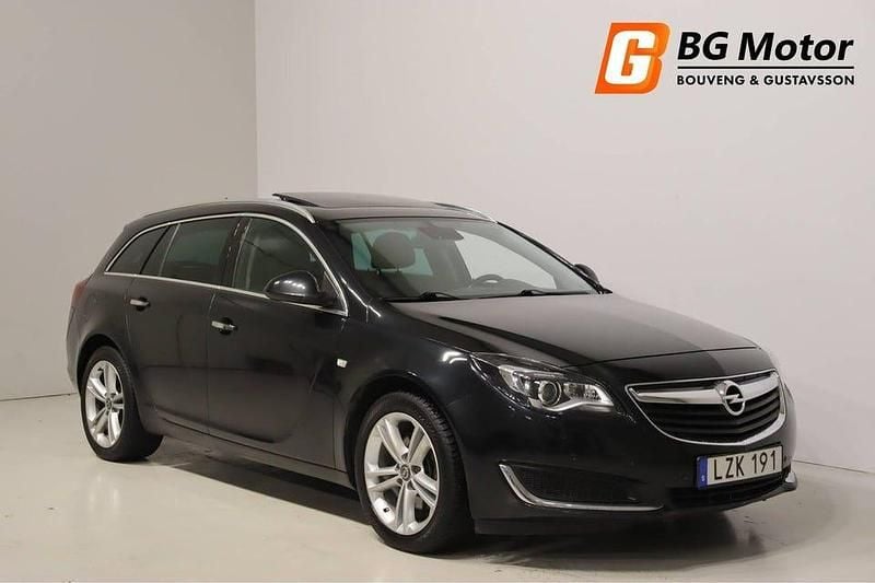 Svart Begagnad 2015 Opel Insignia Business Kombi | 106 600 kr (Marknadspris) - Bild 1/4