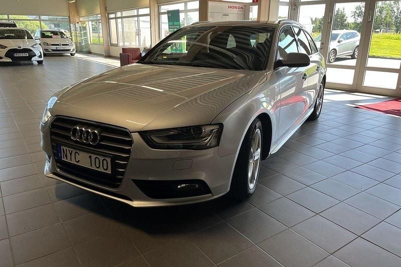 Silver Begagnad 2013 Audi A4 Kombi | 147 901 kr (Lite dyr) - Bild 1/4