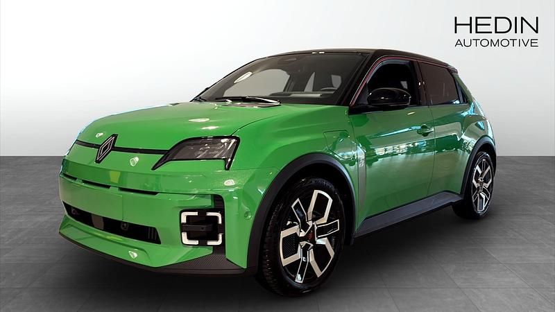 Grön (green) Ny 2025 Renault R5 Techno Halvkombi | 421 700 kr - Bild 1/4