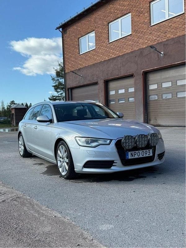 Silver Begagnad 2014 Audi A6 Proline Kombi | 159 900 kr (Marknadspris) - Bild 1/4