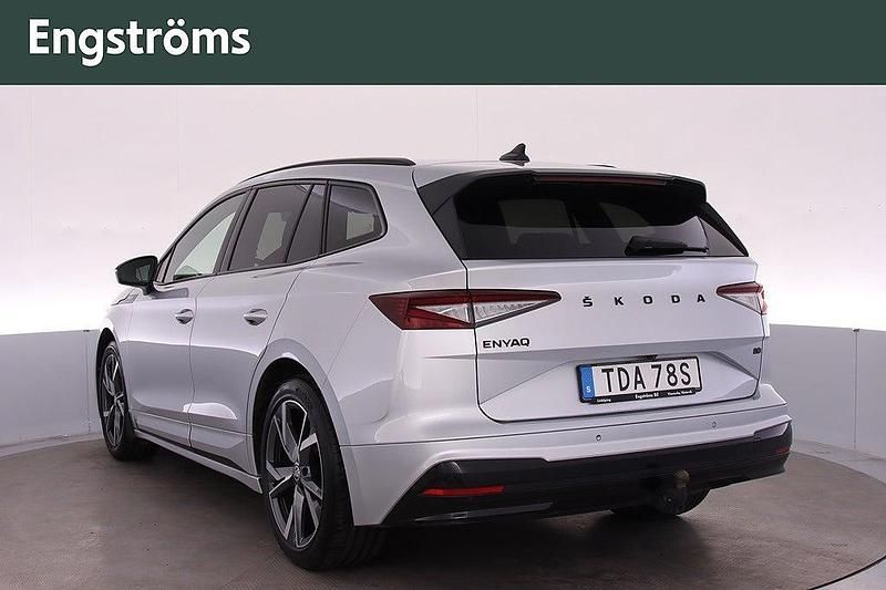 Begagnad Skoda Enyaq iV SportLine 150 kW (204 HK) 2022 Silver SUV