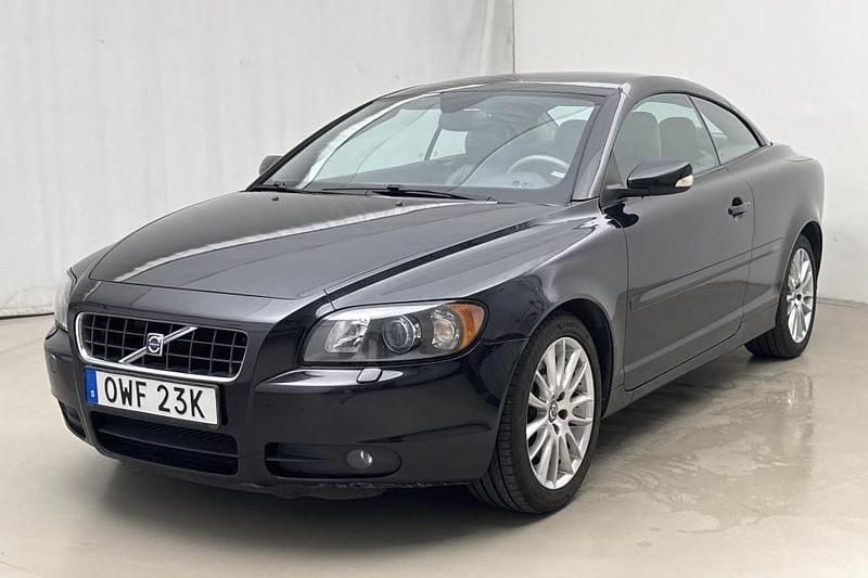 Begagnad Volvo C70 170 HK (125 kW) 2006 Cab