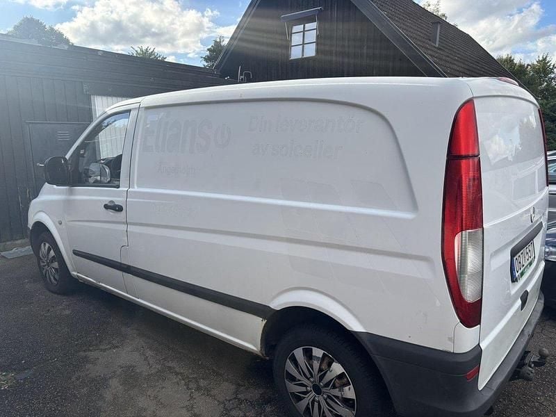 Vit Begagnad 2008 Mercedes Vito Minibuss | 35 000 kr (Bra pris) - Bild 1/4