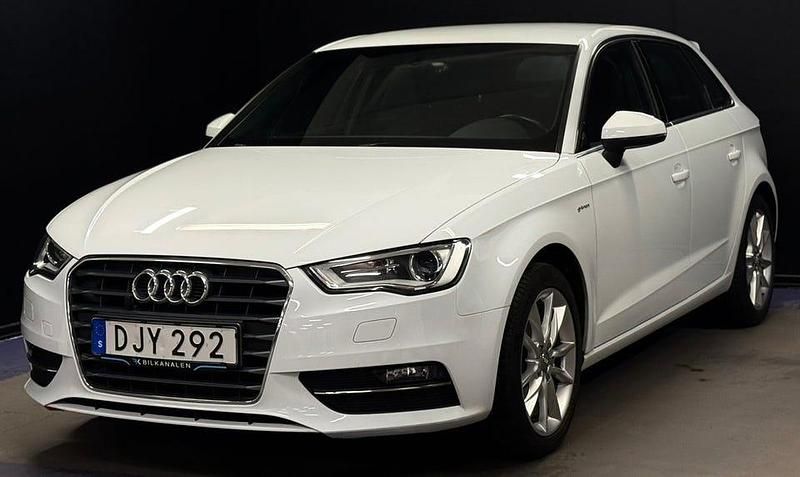 Begagnad Audi A3 Sportback g-tron 110 HK (80 kW) 2014 Vit Halvkombi