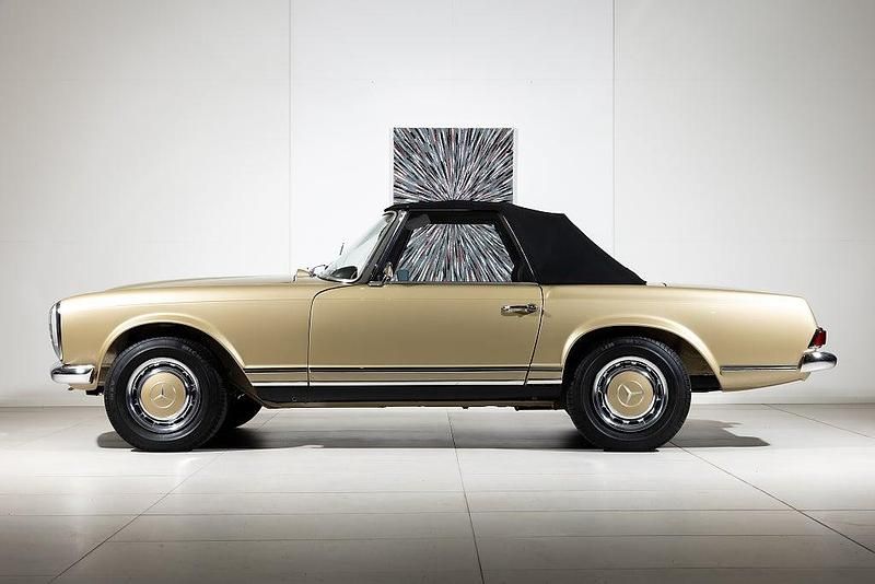 Begagnad Mercedes SL280 170 HK (125 kW) 1970 Ljusbrun Cab