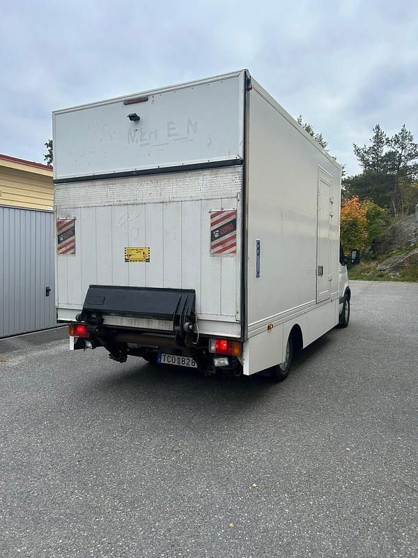 Begagnad Renault Master 146 HK (107 kW) 2007