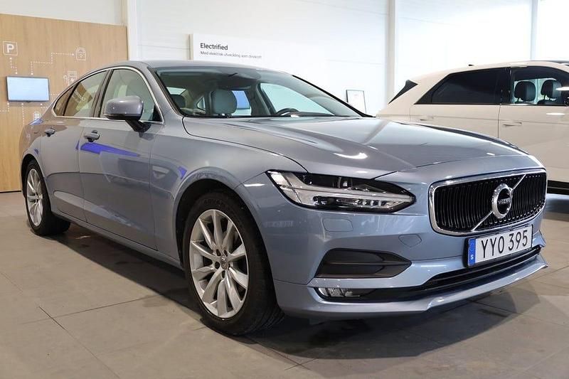 Begagnad Volvo S90 Business Edition 150 HK (110 kW) 2017 Ljusblå Sedan