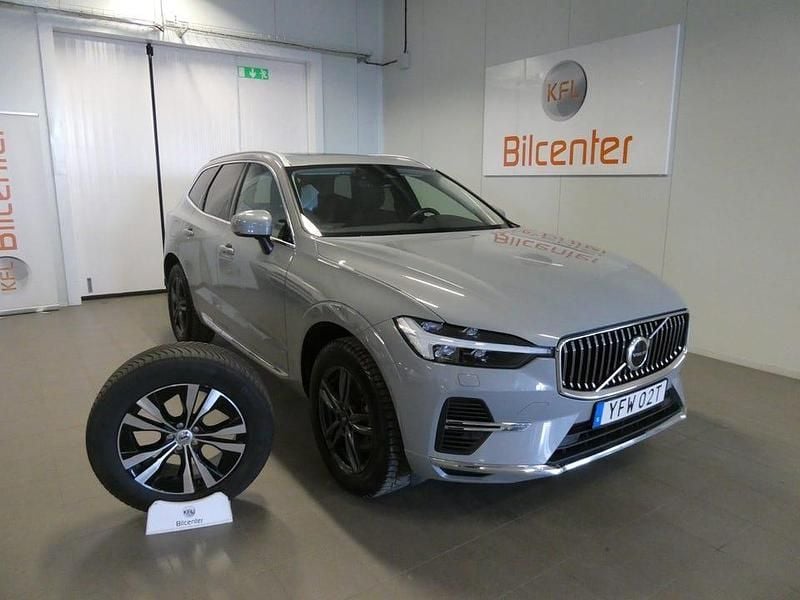 Begagnad Volvo XC60 350 HK (257 kW) 2023 Grå SUV
