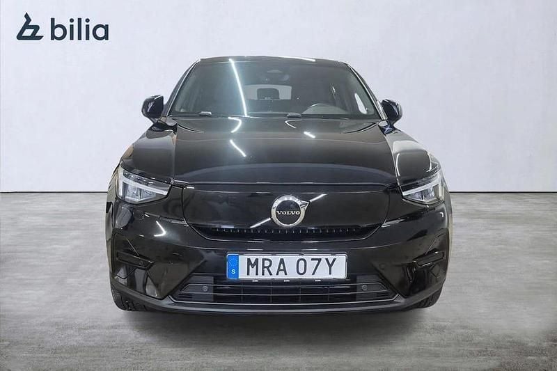 Begagnad Volvo C40 Core 172 kW (234 HK) 2022 Svart SUV