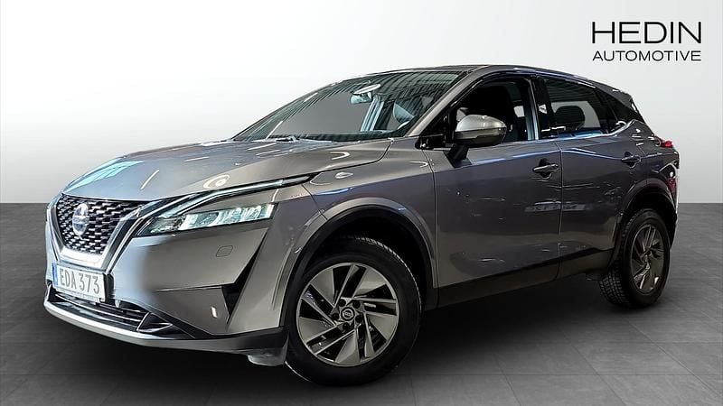 Begagnad Nissan Qashqai Acenta 158 HK (116 kW) 2022 Grå SUV