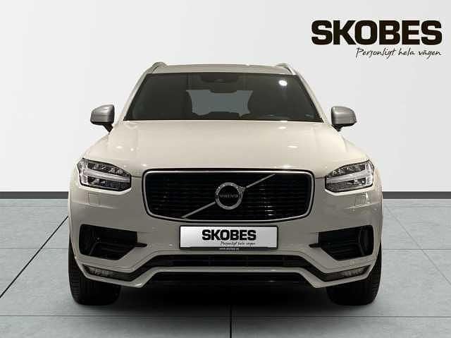 Begagnad Volvo XC90 R-Design 238 HK (175 kW) 2019 Vit SUV