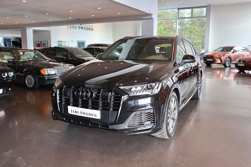 Svart Begagnad 2022 Audi Q7 S-Line SUV | 599 900 kr (Lite dyr) - Bild 1/4