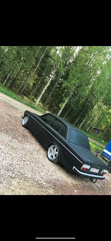 Begagnad 1973 Volvo 164 Sedan | 80 000 kr - Bild 1/4