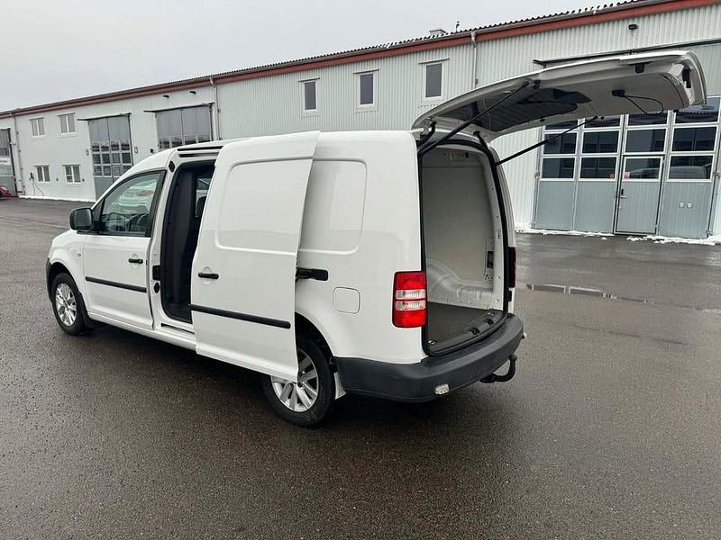Begagnad VW Caddy Maxi 109 HK (80 kW) 2012 Vit Minibuss