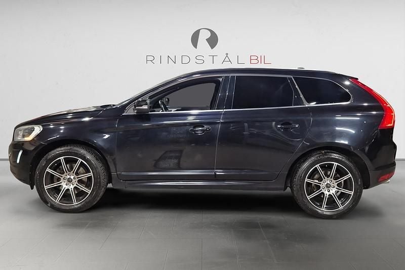Begagnad Volvo XC60 Momentum 163 HK (119 kW) 2013 Svart SUV