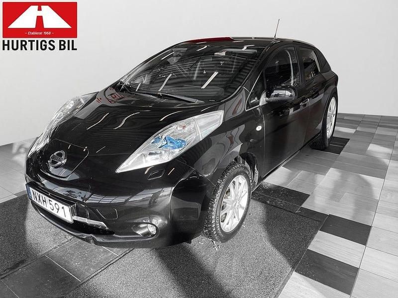 Svart Begagnad 2016 Nissan Leaf Tekna Halvkombi | 59 900 kr (Bra pris) - Bild 1/4
