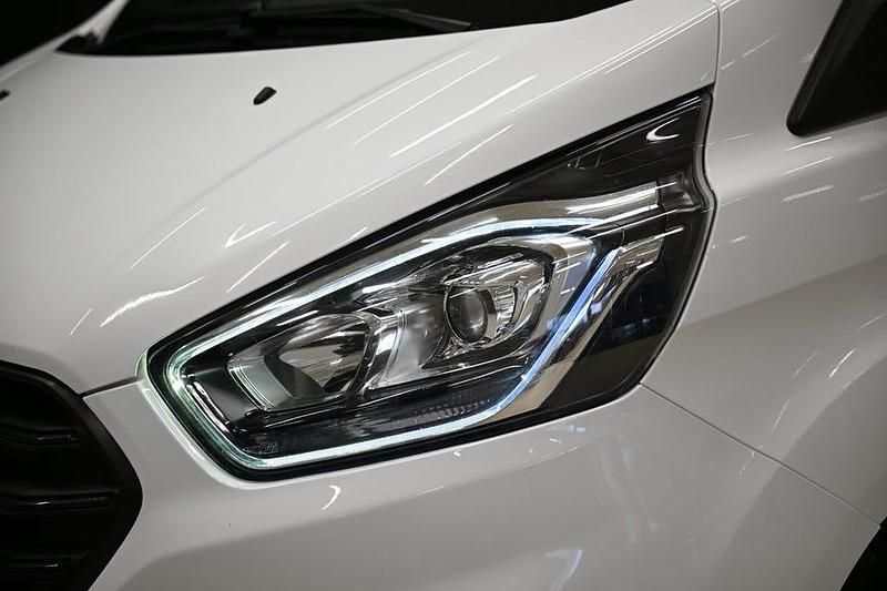 Begagnad Ford Transit Custom 131 HK (96 kW) 2020 Vit Sedan