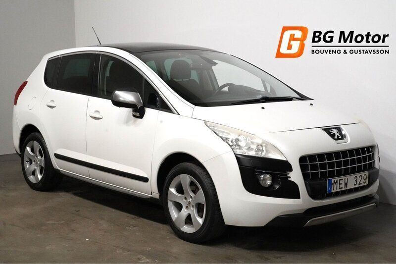 Vit Begagnad 2012 Peugeot 3008 Kombi | 59 900 kr (Lite dyr) - Bild 1/3