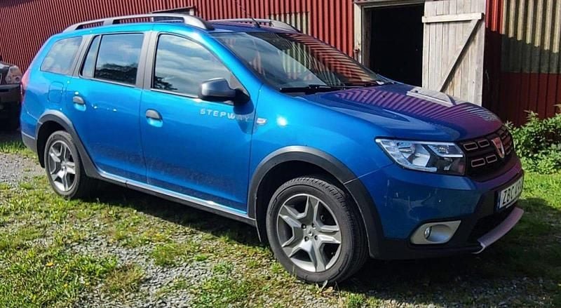 Blå Begagnad 2018 Dacia Logan MCV Stepway Kombi | 96 000 kr (Marknadspris) - Bild 1/4