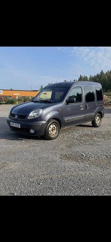 Begagnad 2004 Renault Kangoo Privilege Minibuss | 14 000 kr - Bild 1/4