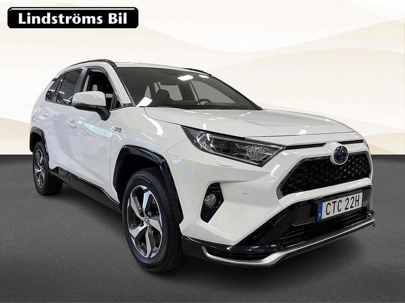 Begagnad Toyota RAV4 Edition 310 HK (228 kW) 2021 Vit SUV