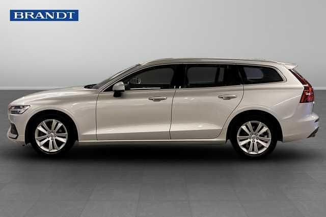 Begagnad Volvo V60 197 HK (144 kW) 2021 Kombi