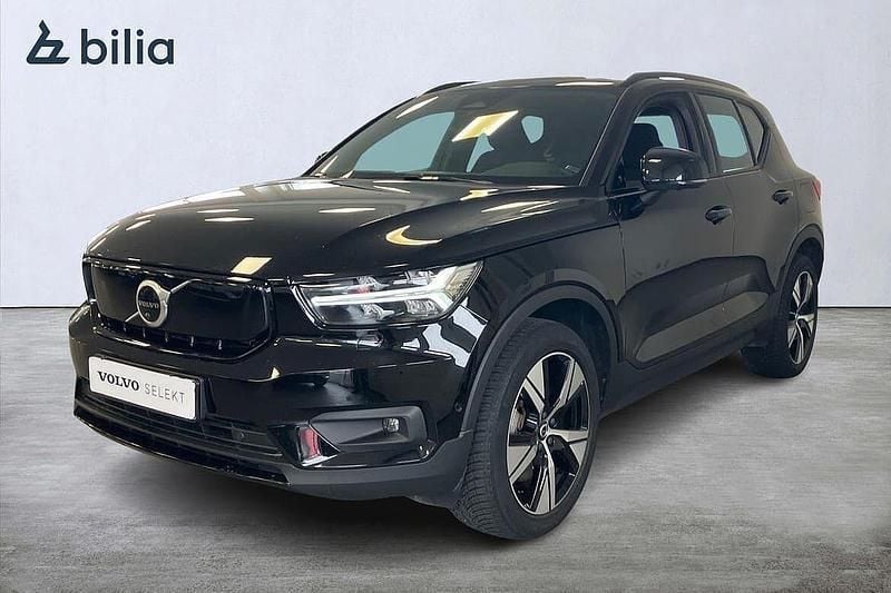 Svart Begagnad 2022 Volvo XC40 Pro SUV | 339 900 kr - Bild 1/4