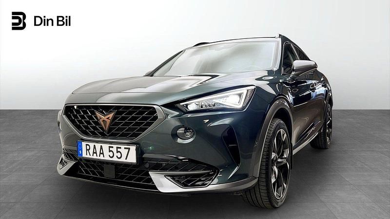 Mörkgrön (dark camouflage green met) Begagnad 2023 Cupra Formentor SUV | 272 900 kr (Bra pris) - Bild 1/4