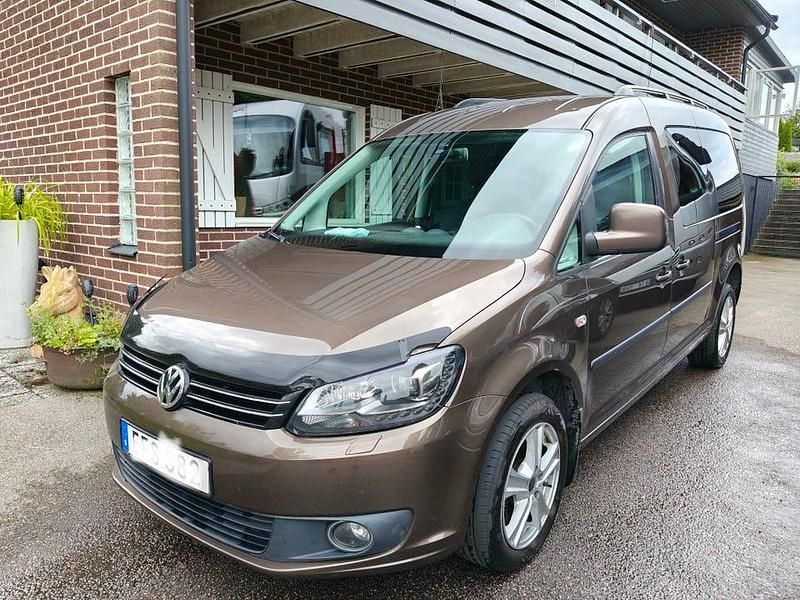 Begagnad 2015 VW Caddy Maxi Minibuss | 140 000 kr (Dyr) - Bild 1/4