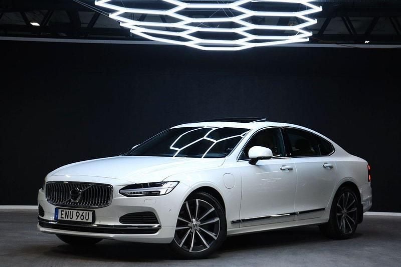 Vit Begagnad 2021 Volvo S90 Inscription Sedan | 399 900 kr (Marknadspris) - Bild 1/4