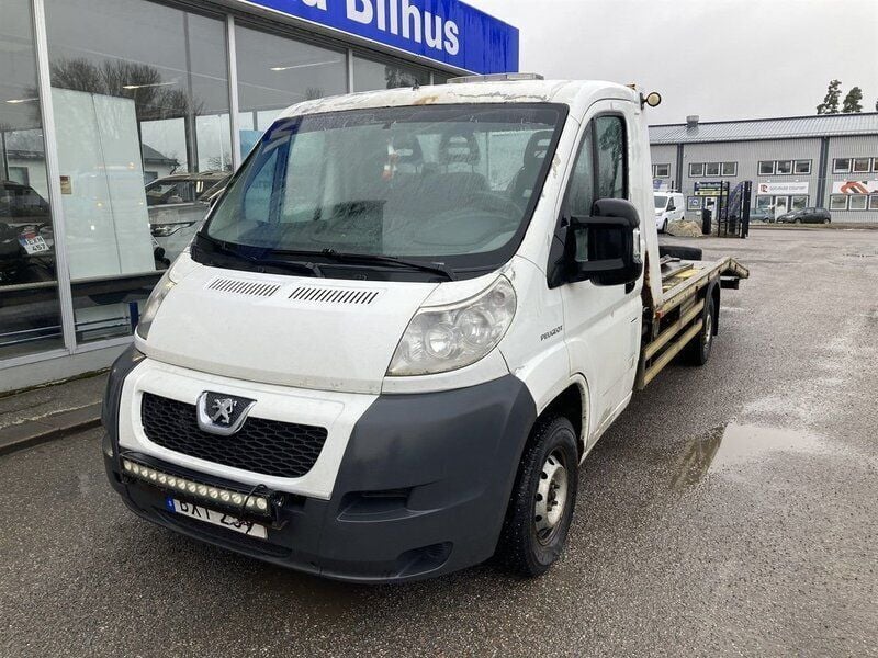 Vit Begagnad 2007 Peugeot Boxer Van | 99 000 kr (Bra pris) - Bild 1/4